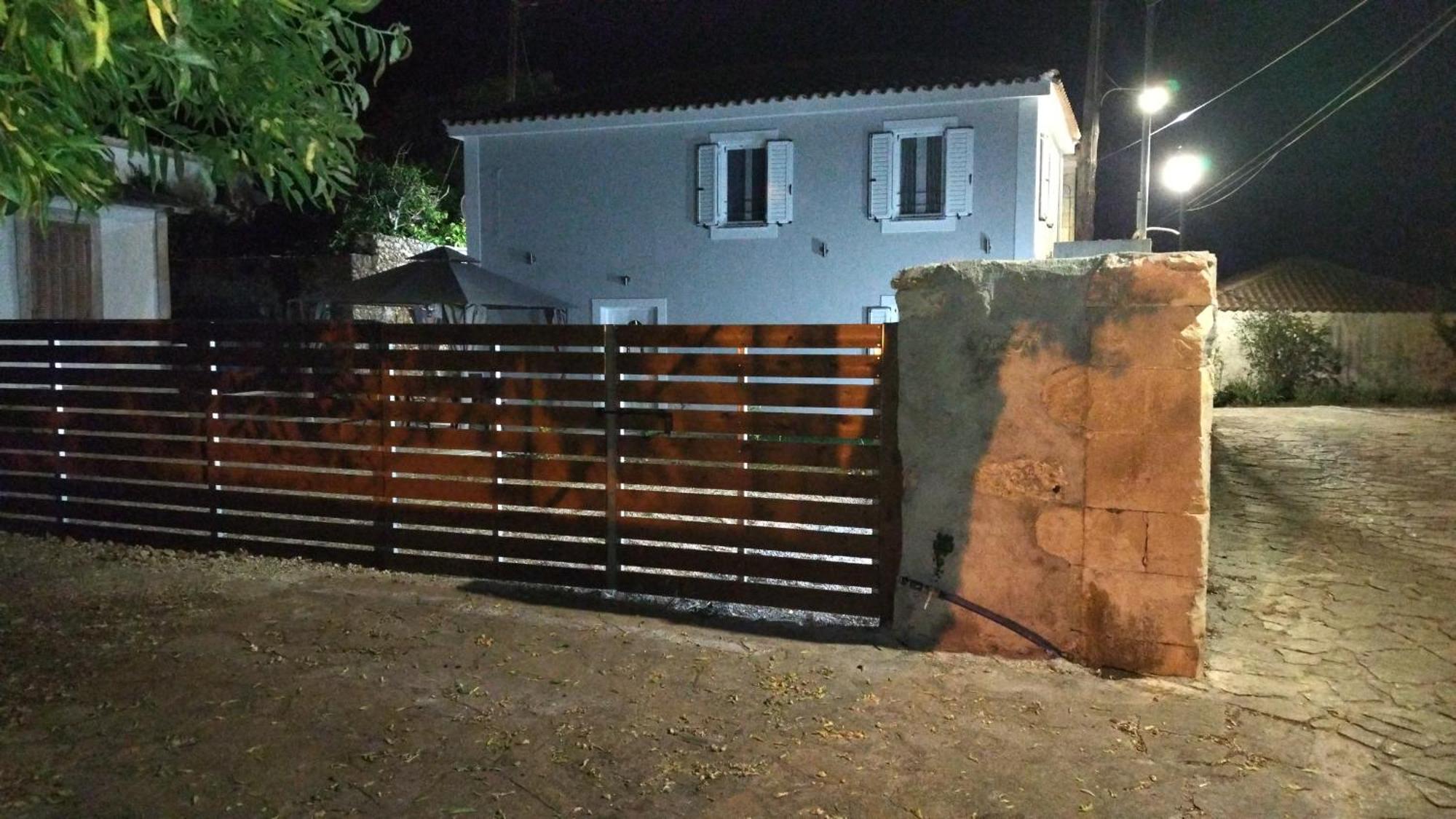 Vikou House Villa Yírion Exteriör bild