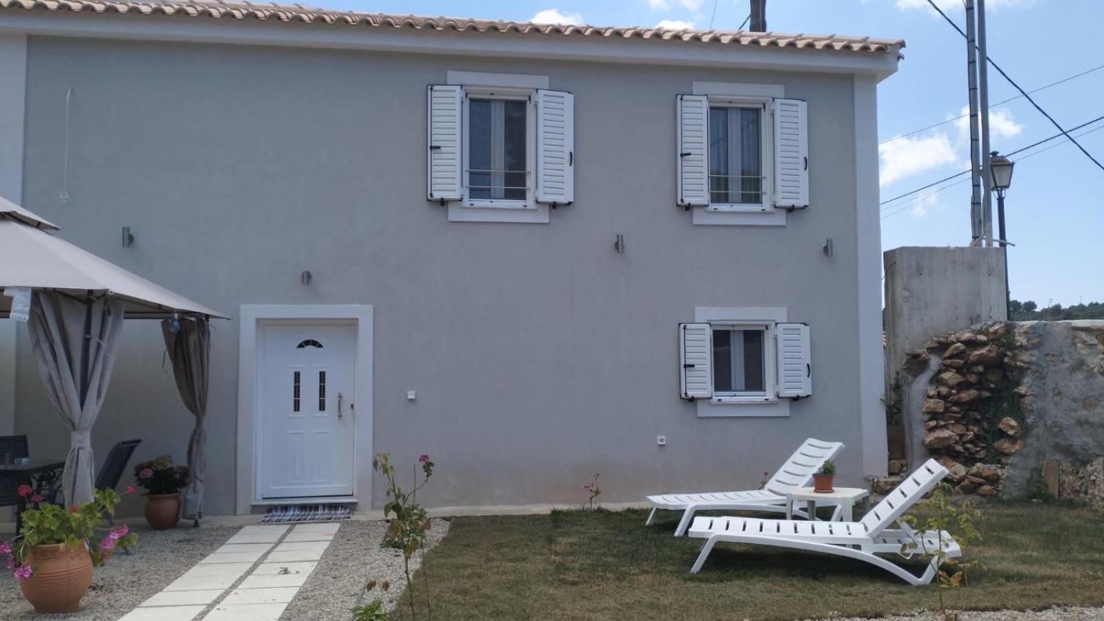 Vikou House Villa Yírion Exteriör bild